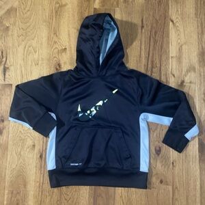 Little boys Nike Therma-Fit long sleeved hoodie. Size small.
